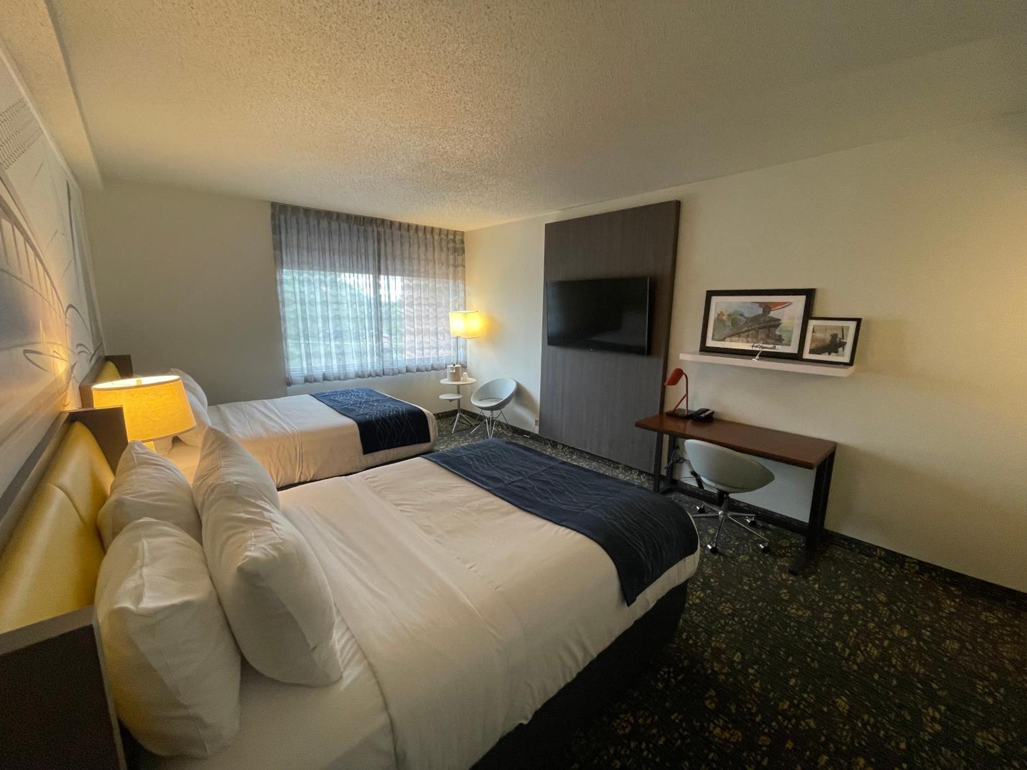 Saint Louis Airport Hotel Woodson Terrace Exterior foto