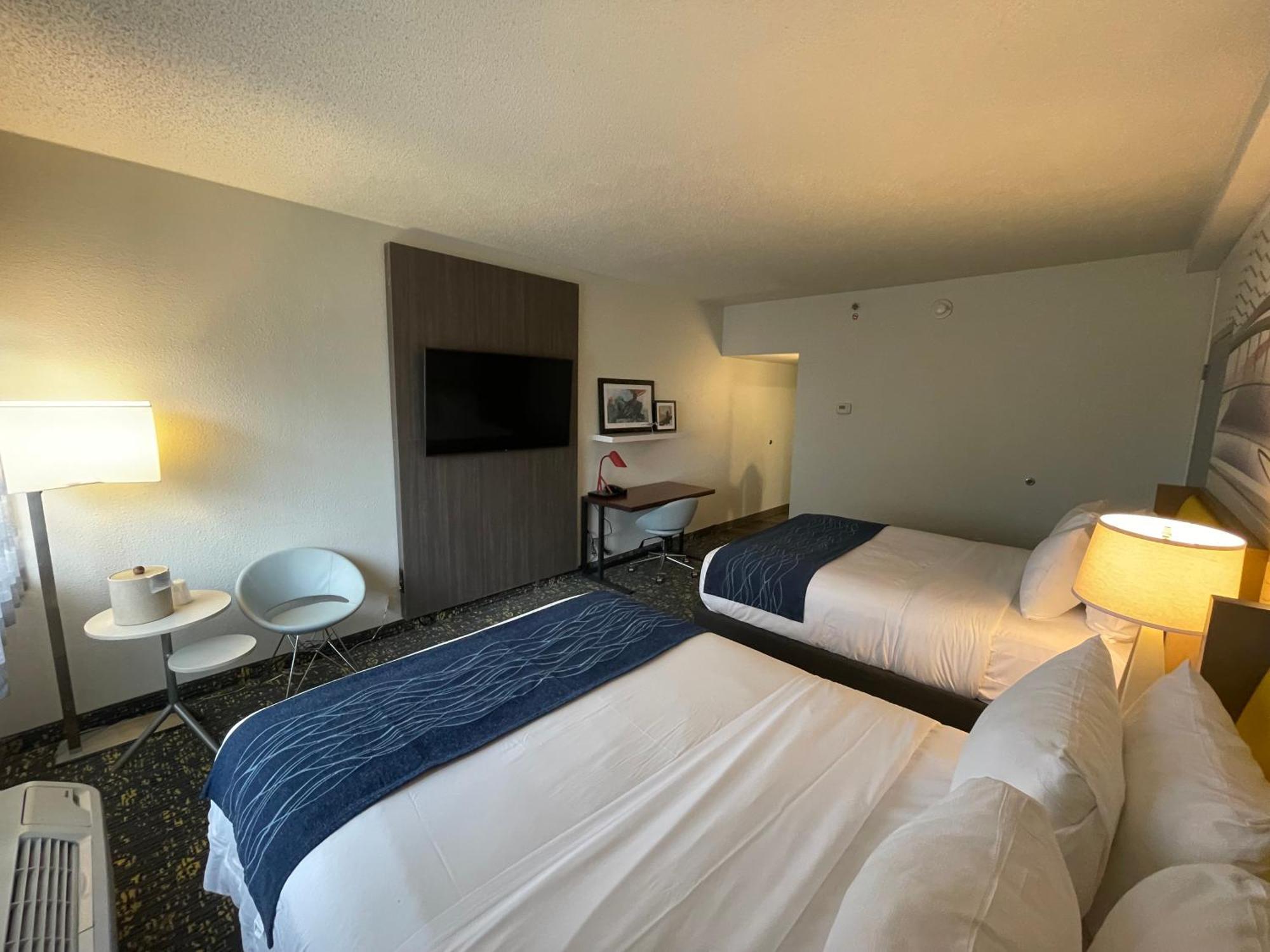 Saint Louis Airport Hotel Woodson Terrace Exterior foto